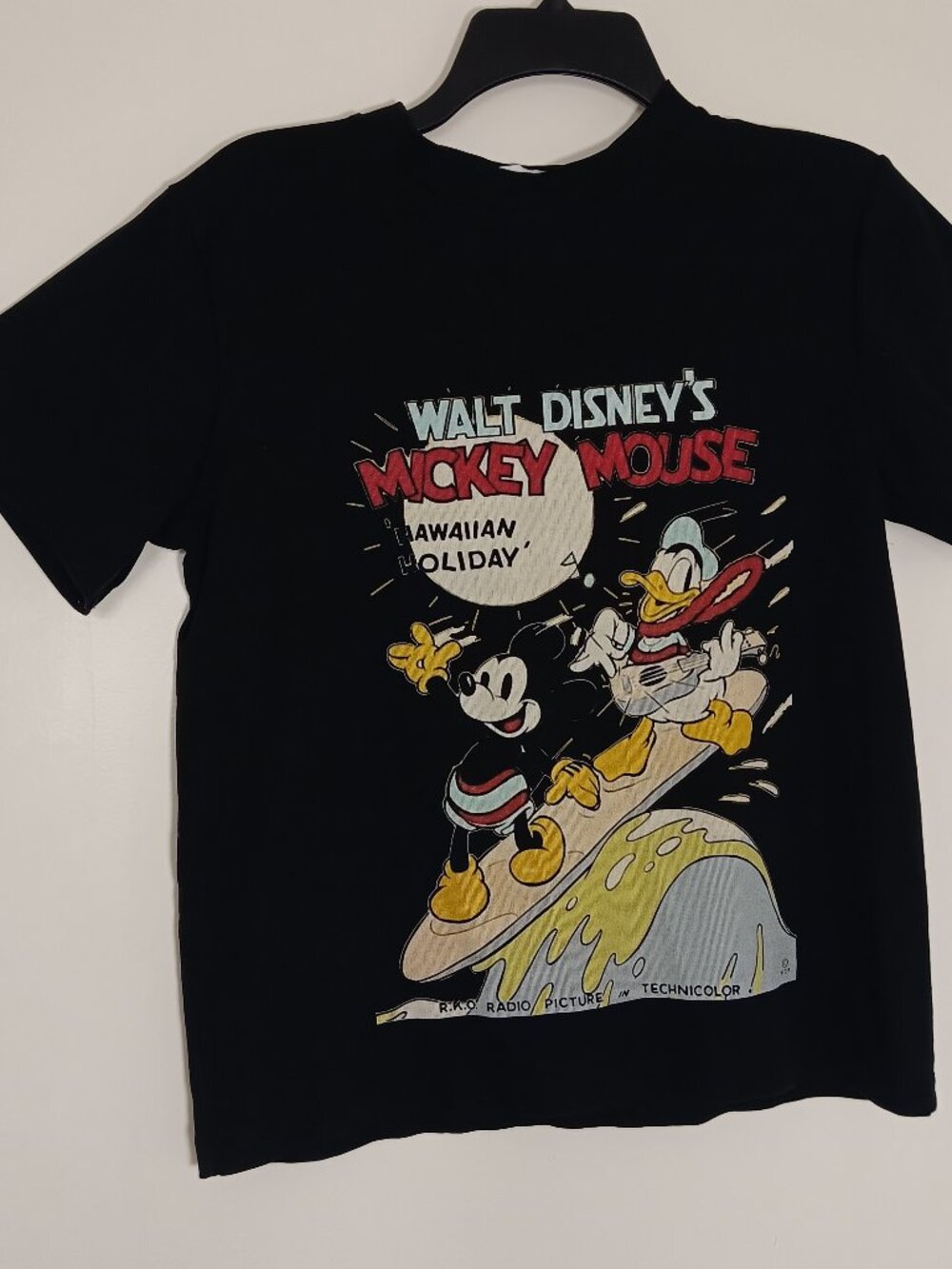 Disney Mickey Mouse Donald duck Hawaiian holiday surf graphic Tshirt Black Small